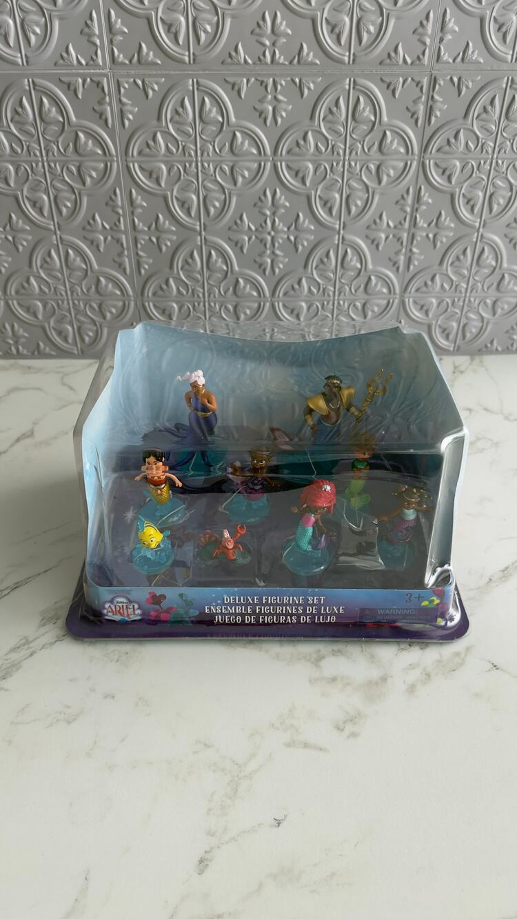 Disney Junior Ariel Deluxe Figurine Set 9 Piece Playset NIB